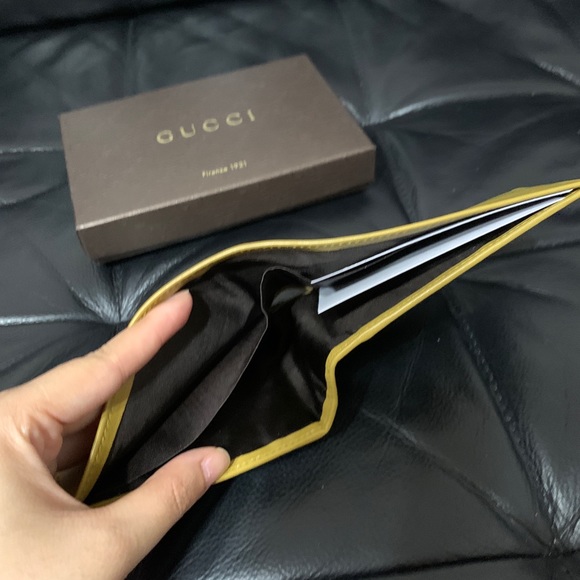 AUTHENTIC NEW GUCCI Men's Leather  Wallet - Picture 5 of 8